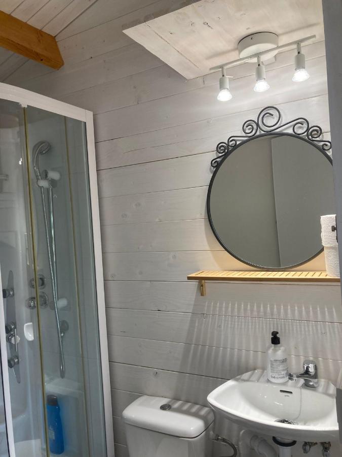 Hermoso Bungalow De Madera Sevilla Exteriér fotografie